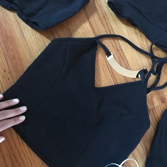 Crop Top BUNDLE - Picture 3 of 7